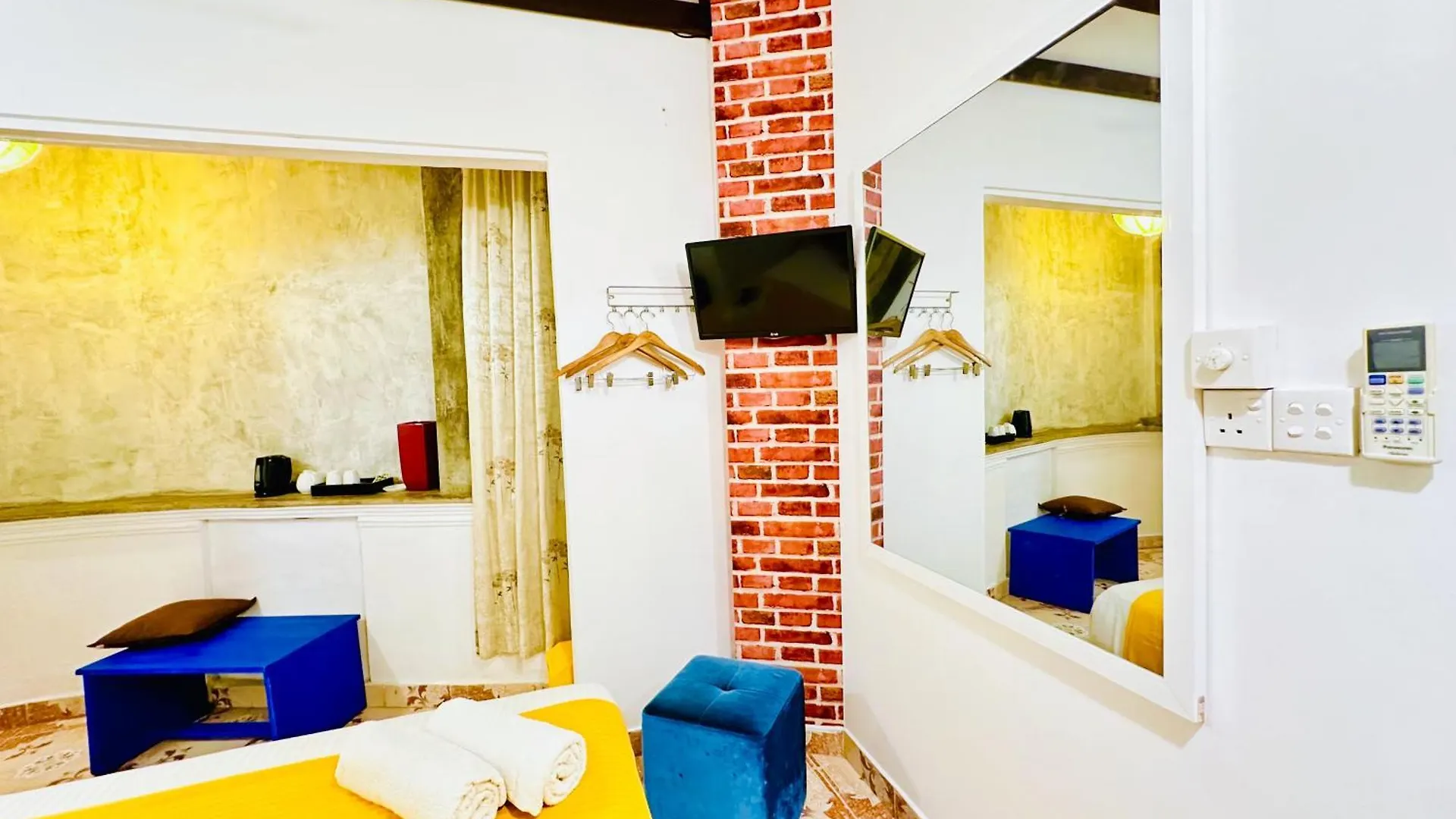 Gasthof B&B By Dorset Negombo