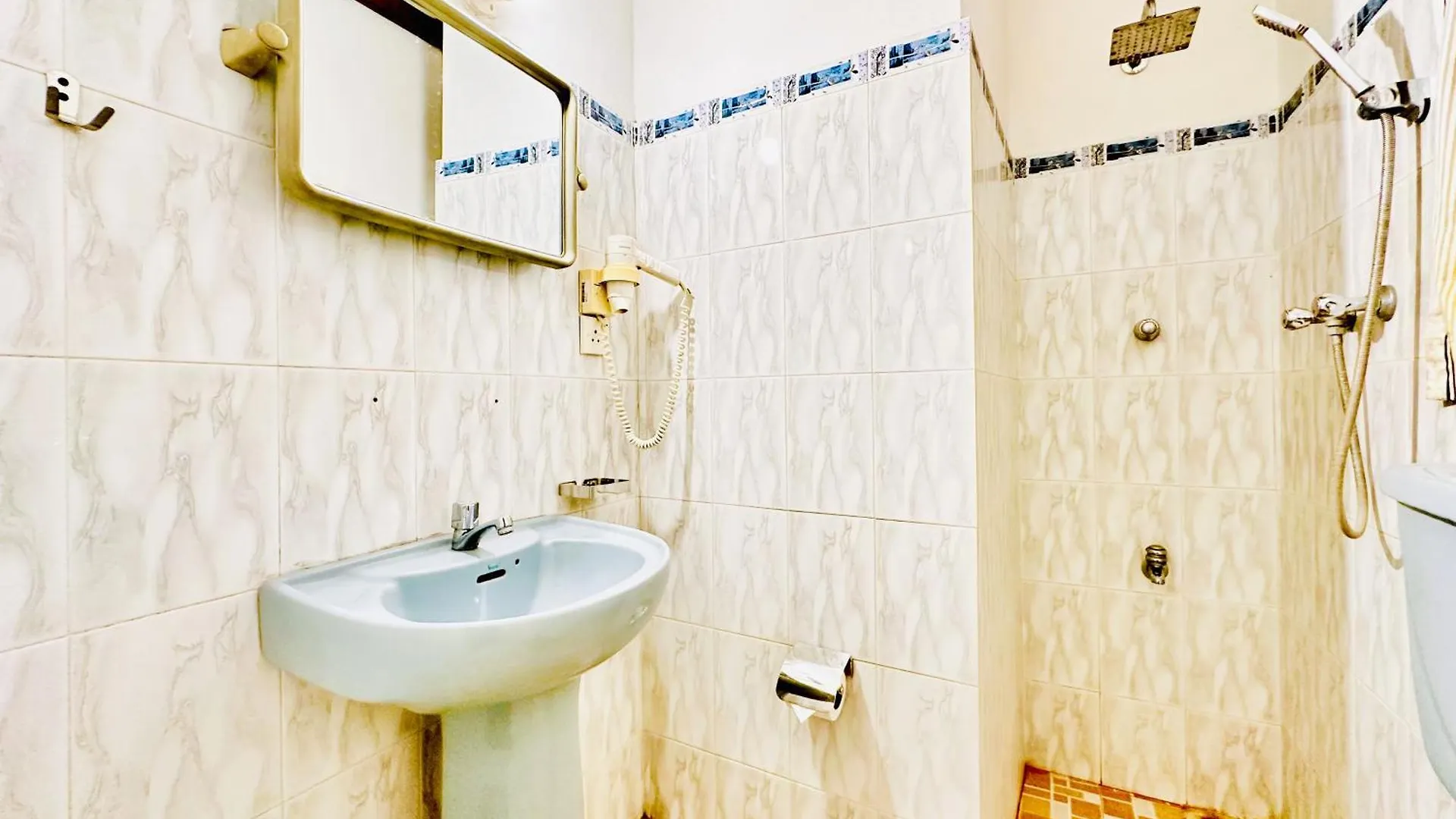 Gasthof B&B By Dorset Negombo